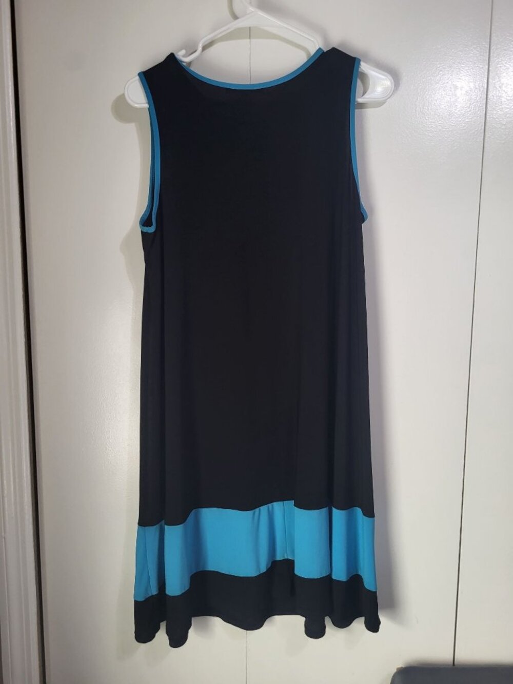 Tiana B. Women's 14 Sleeveless Tank Trapeze Dress Color Block Casual Black Blue - Picture 2 of 6